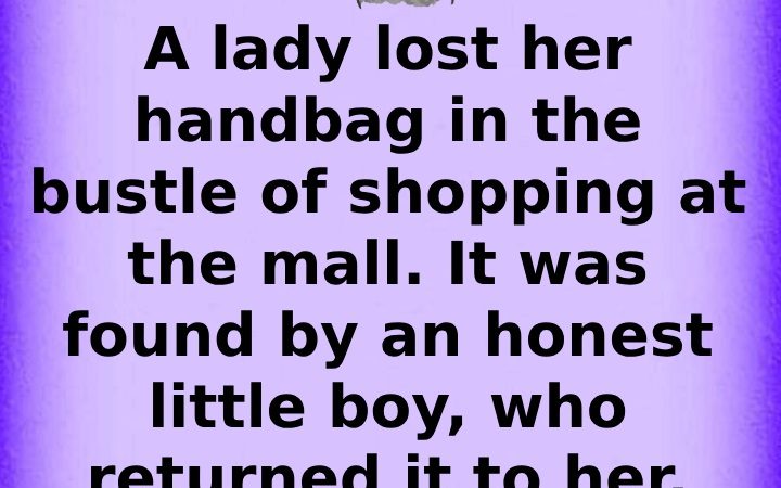 A lady lost her handbag